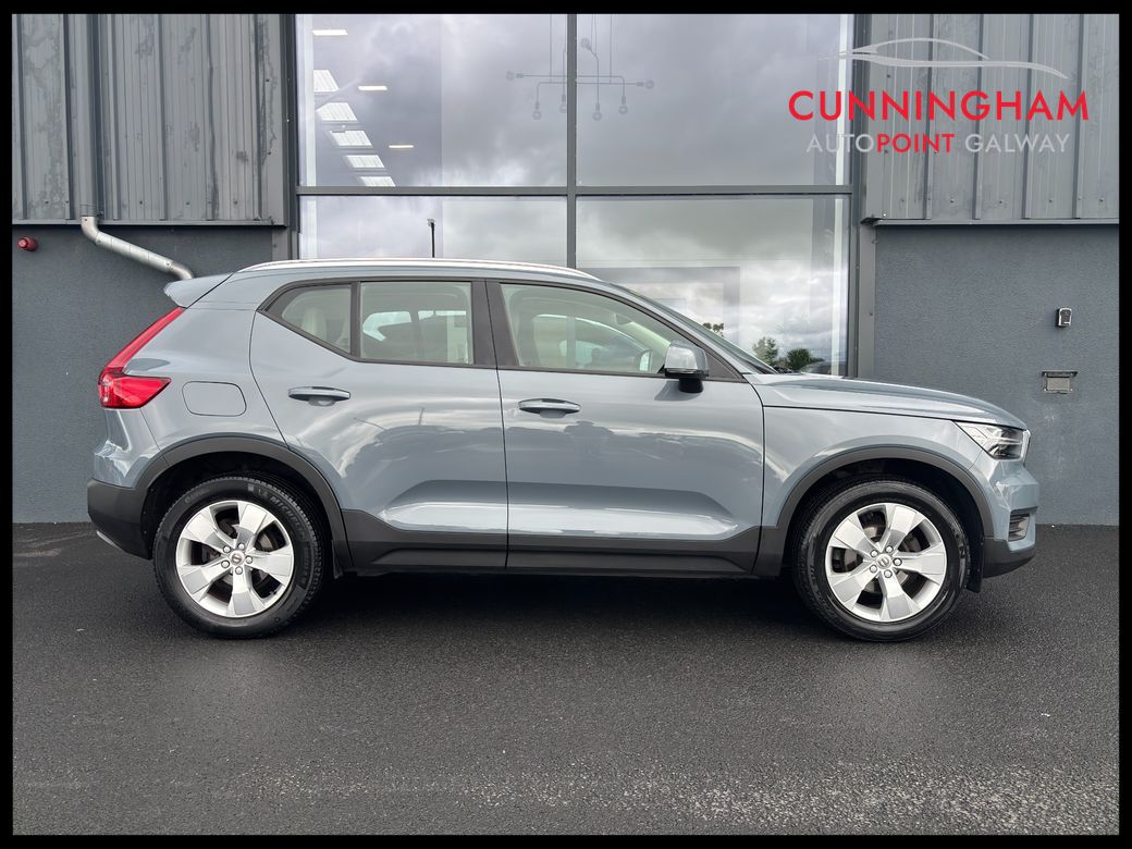 2020 Volvo XC40