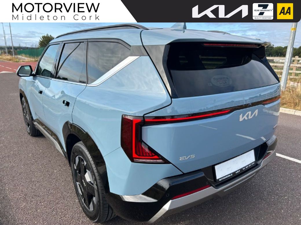 2026 Kia EV5