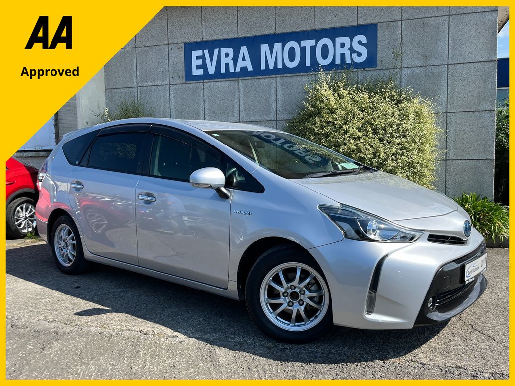 2019 Toyota Prius Alpha