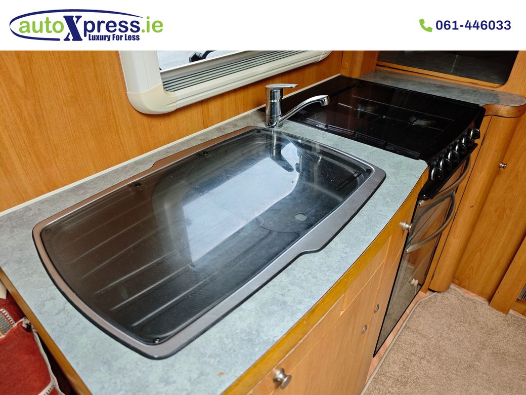 2009 Lunar Motorcaravan