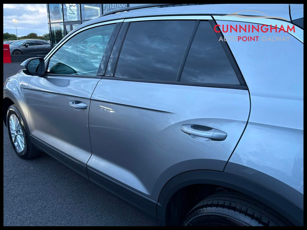 2023 Volkswagen T-Roc