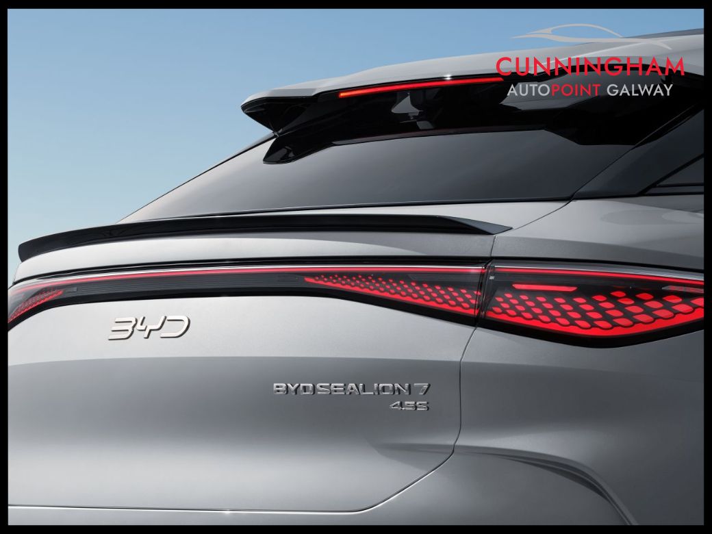2025 BYD Sealion 7