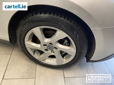 2015 Volvo V40
