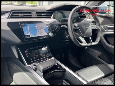 2022 Audi e-tron