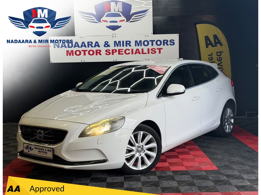 2015 Volvo V40