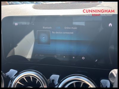 2021 Mercedes-Benz EQA