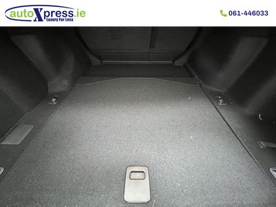 2019 Lexus IS 300h