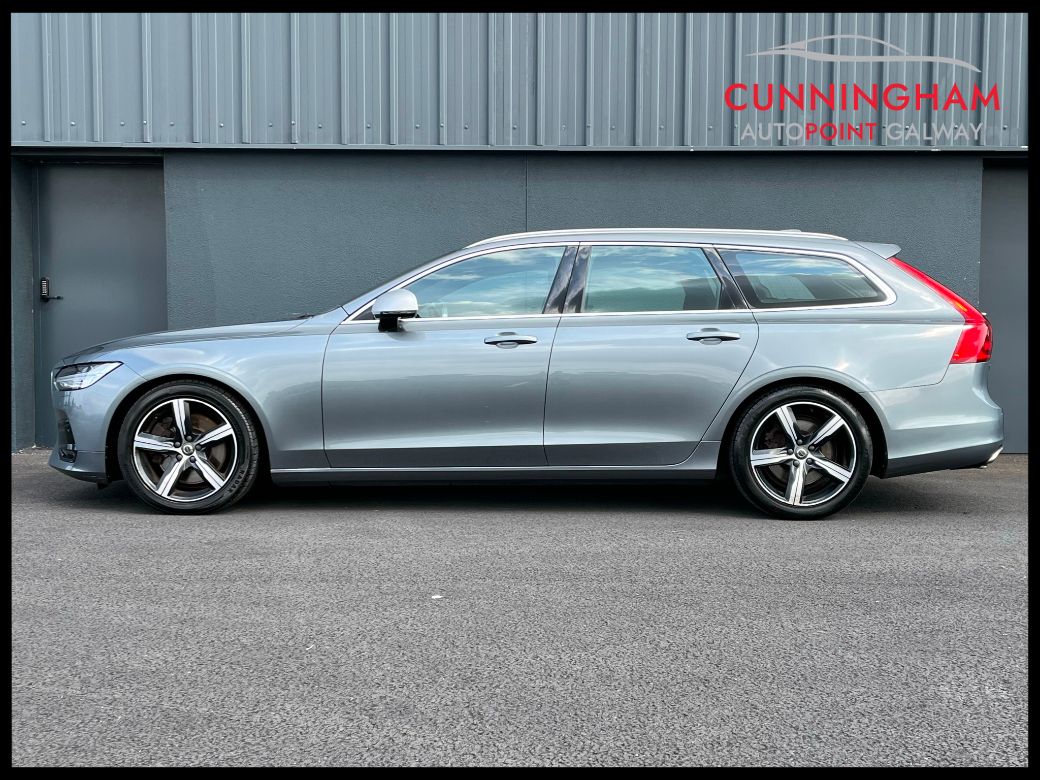 2018 Volvo V90