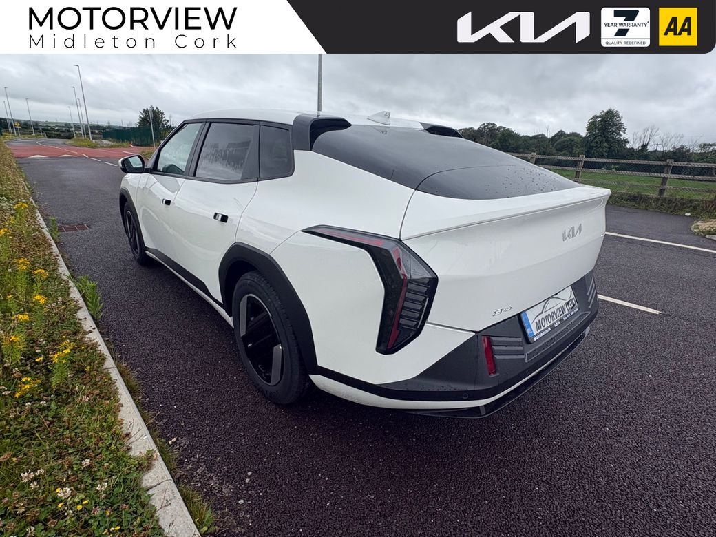 2026 Kia EV4