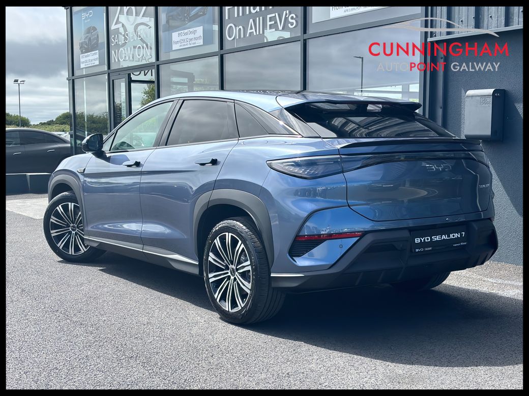 2026 BYD Sealion 7