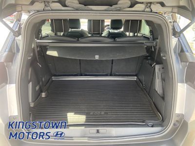 2023 Peugeot 5008