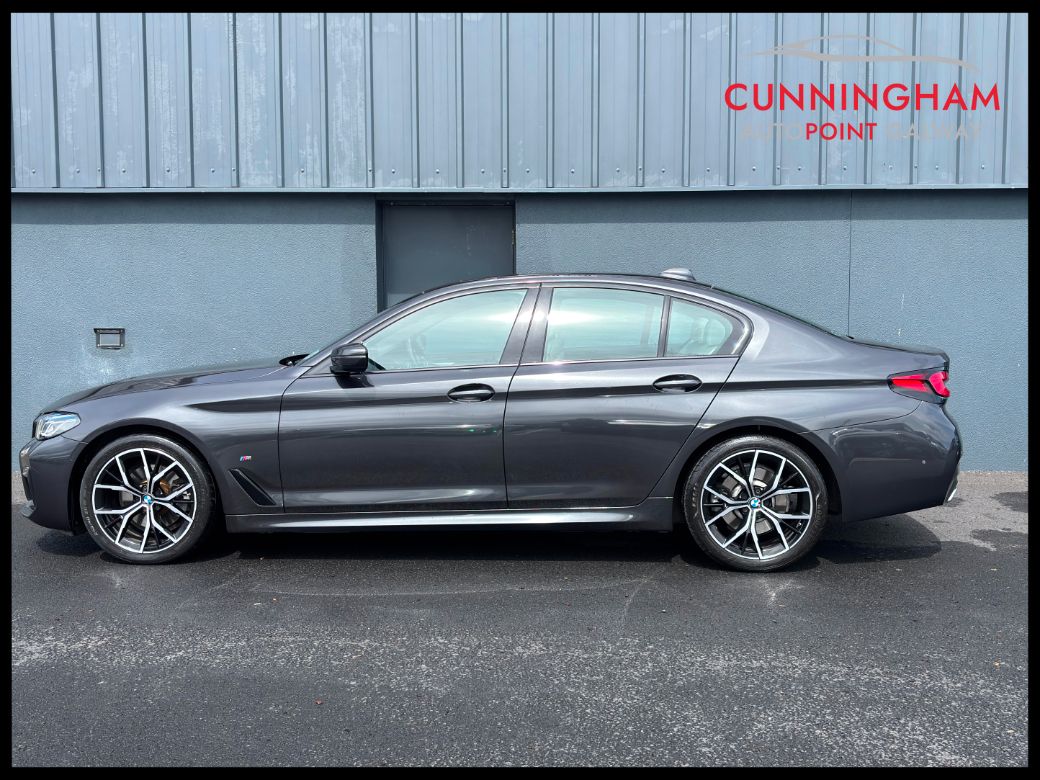 2022 BMW 5 Series