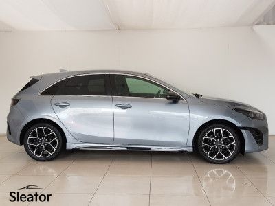 2022 Kia Ceed