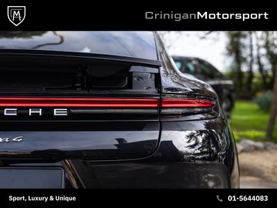 2025 Porsche Panamera