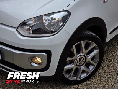 2016 Volkswagen up!