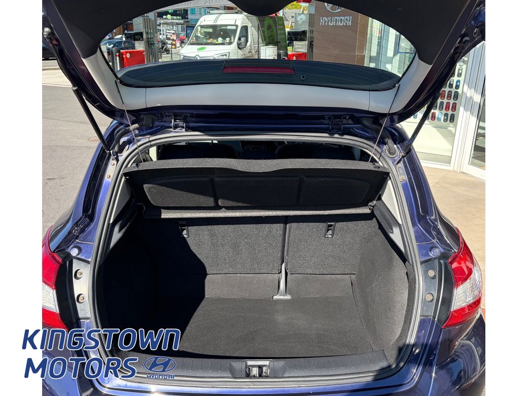 2015 Nissan Pulsar