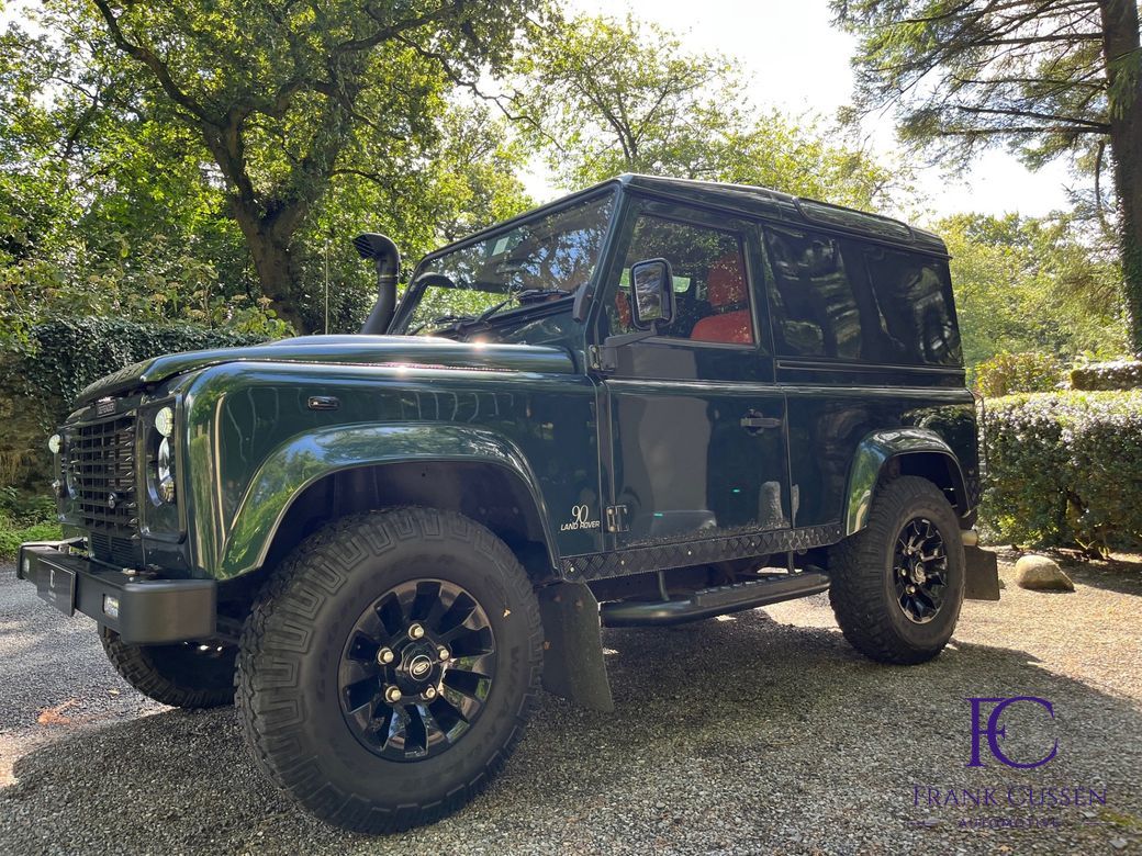 2010 Land Rover Defender 90