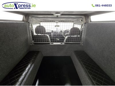 2014 Land Rover Defender 90