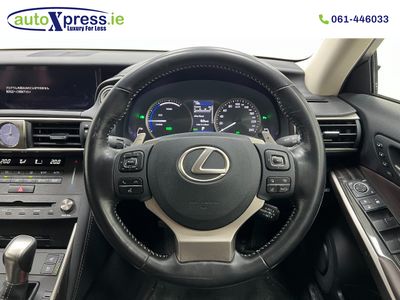 2019 Lexus IS 300h