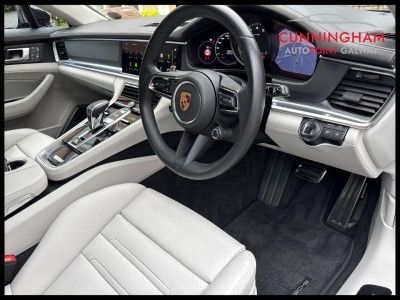 2023 Porsche Panamera