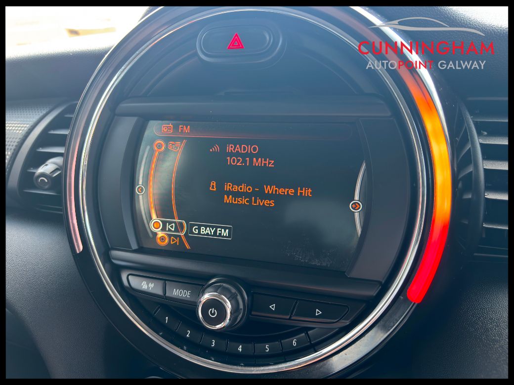 2017 Mini Hatch