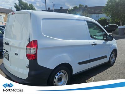 2022 Ford Transit Courier