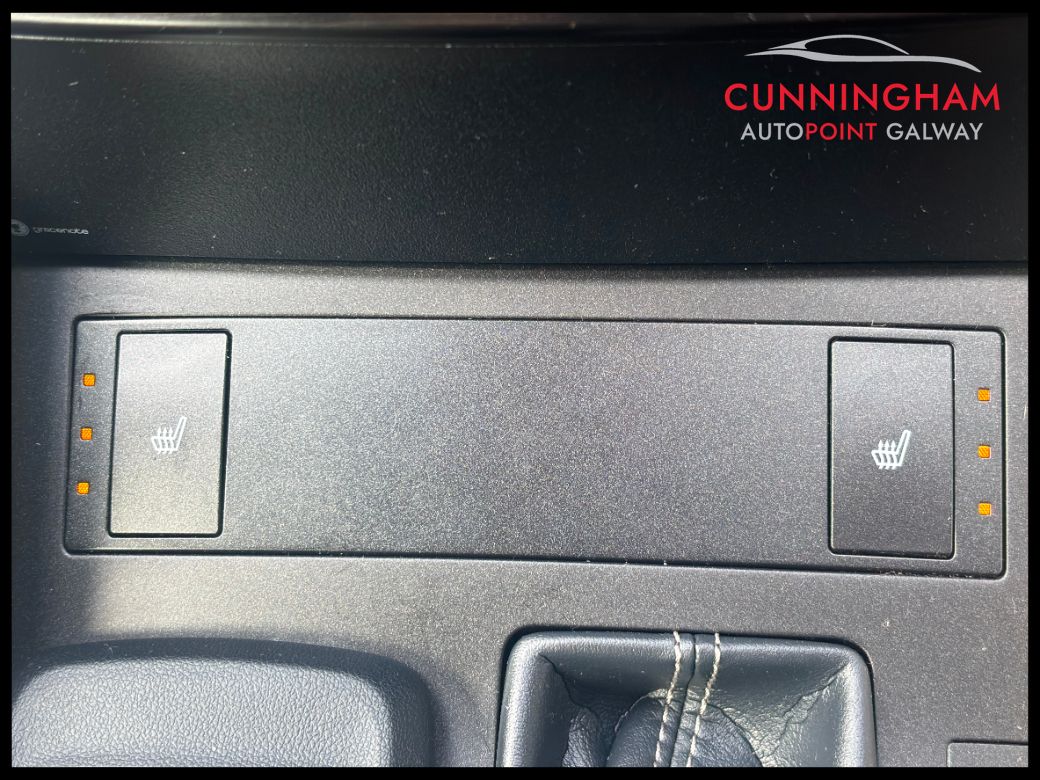 2018 Lexus IS 300h