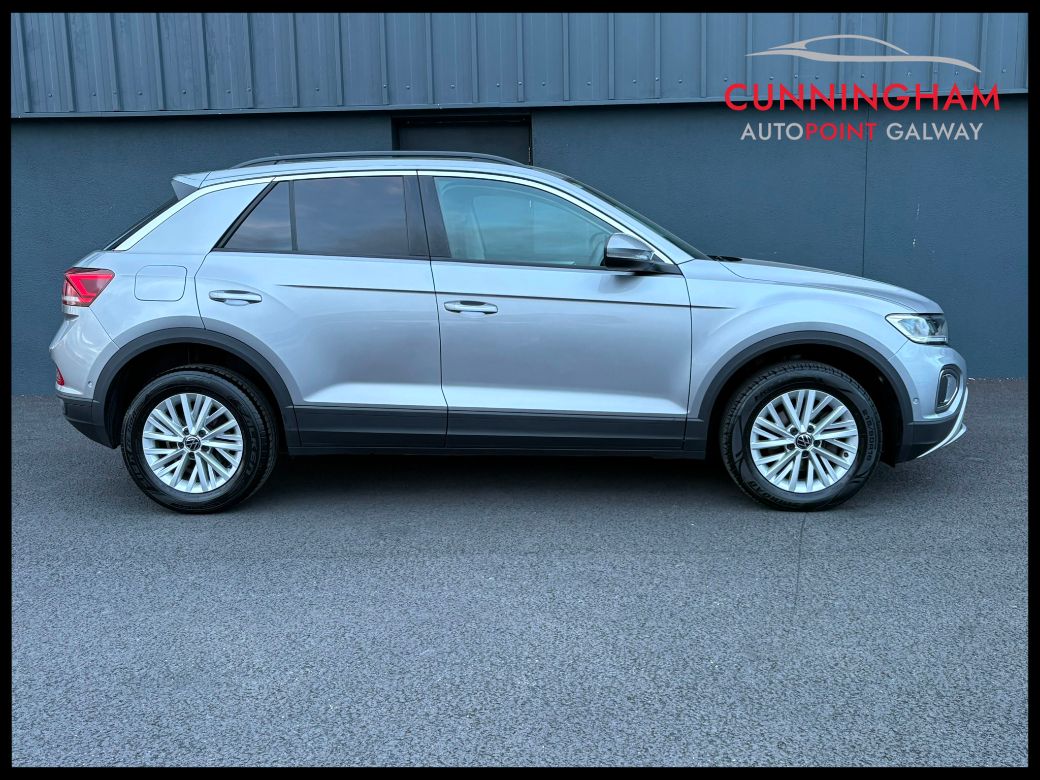 2023 Volkswagen T-Roc