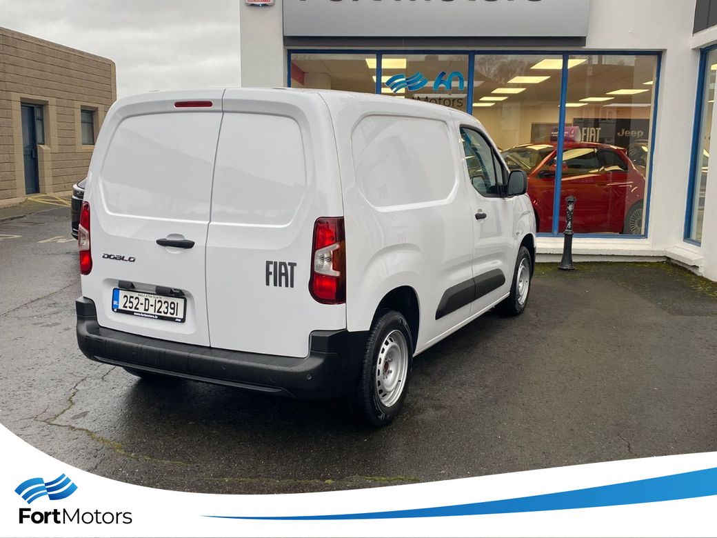 2025 Fiat Doblo