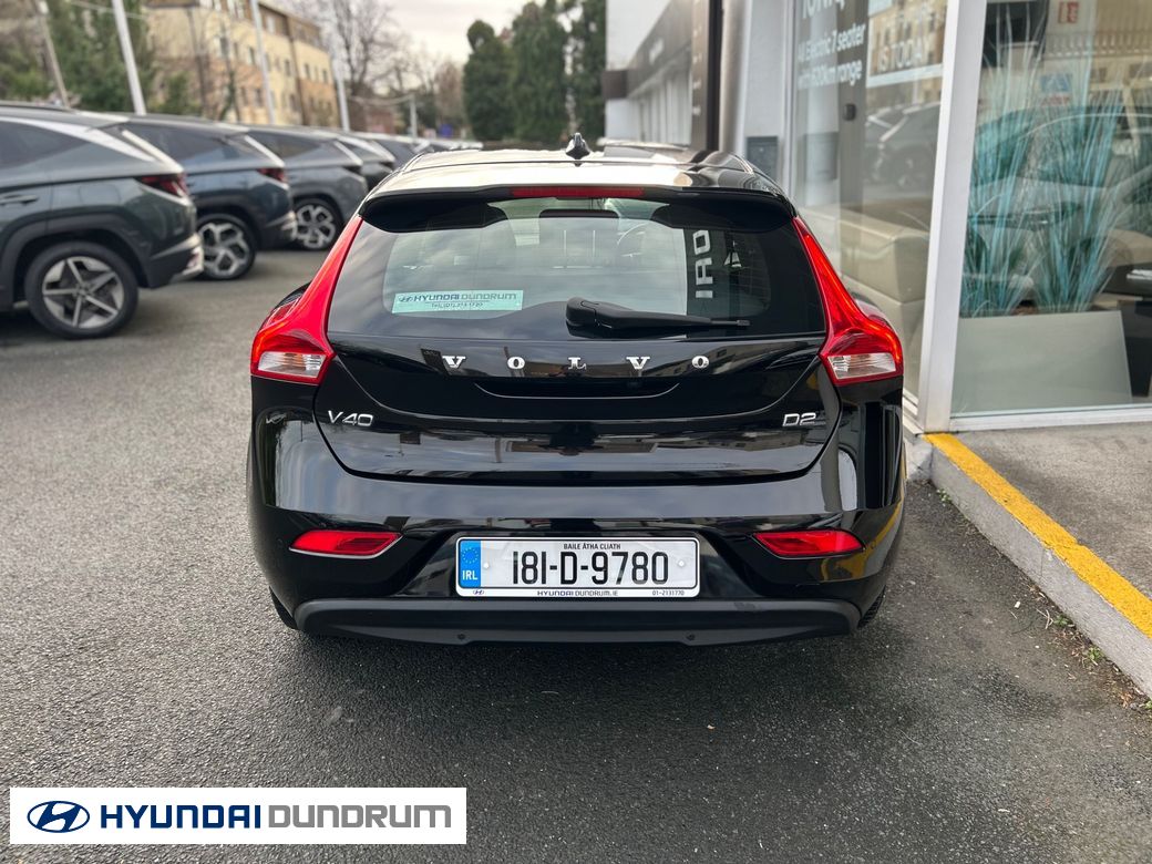2018 Volvo V40