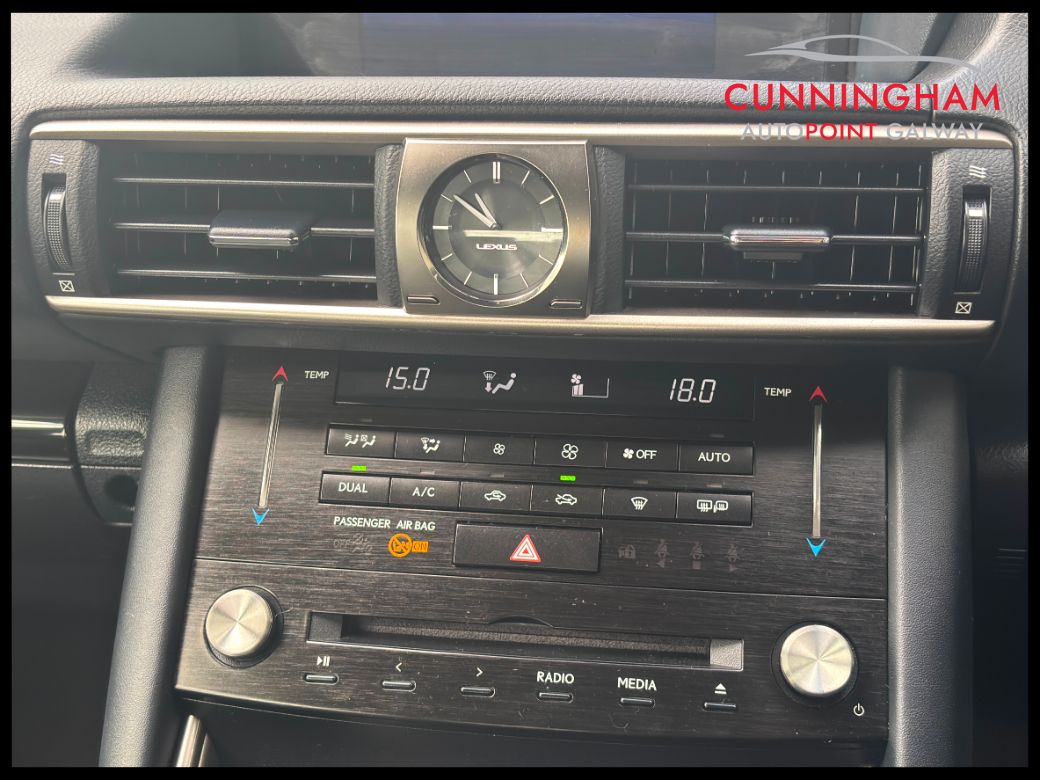 2018 Lexus IS 300h