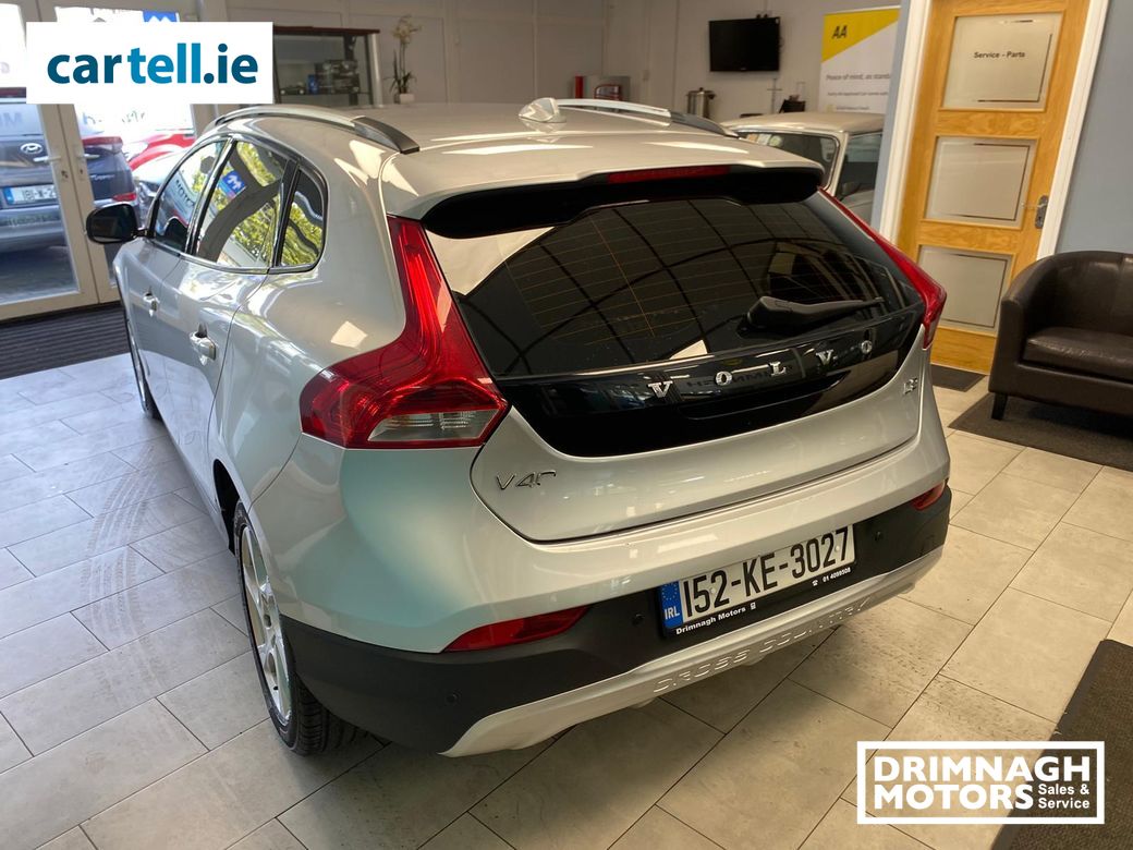 2015 Volvo V40
