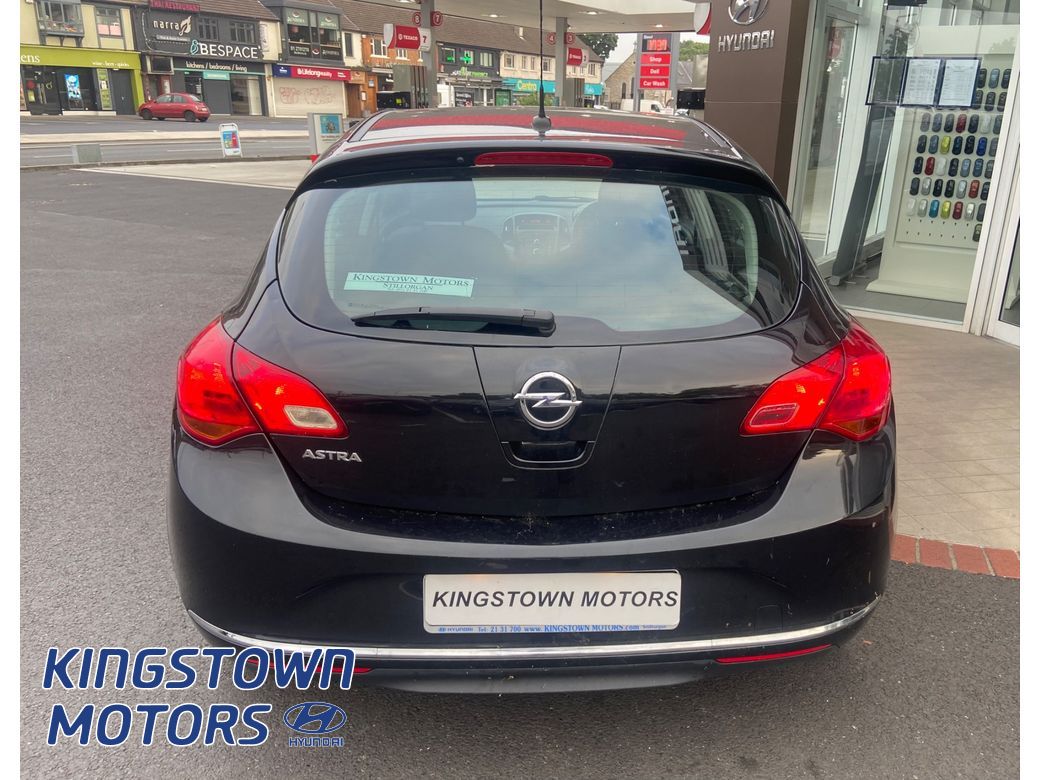 2014 Opel Astra