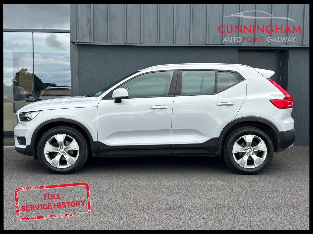 2020 Volvo XC40