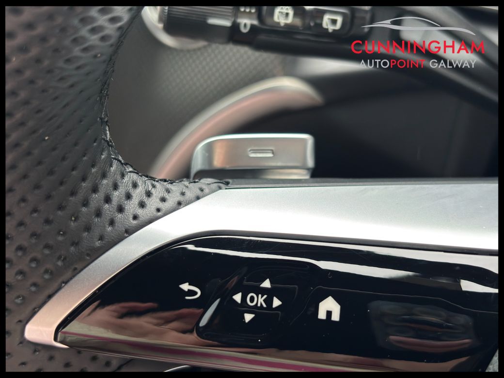 2025 Mercedes-Benz GLC Class