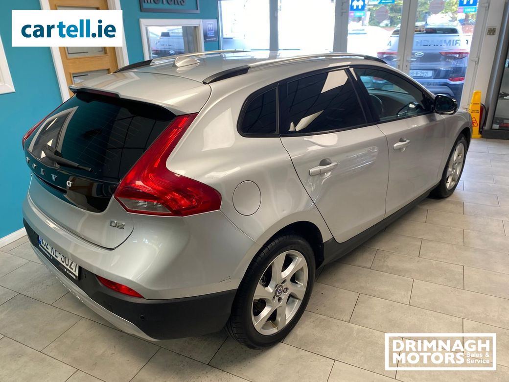 2015 Volvo V40