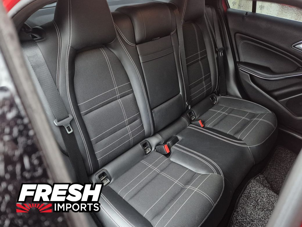 2013 Mercedes-Benz 180