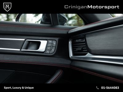 2022 Porsche Panamera