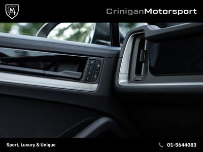 2025 Porsche Cayenne