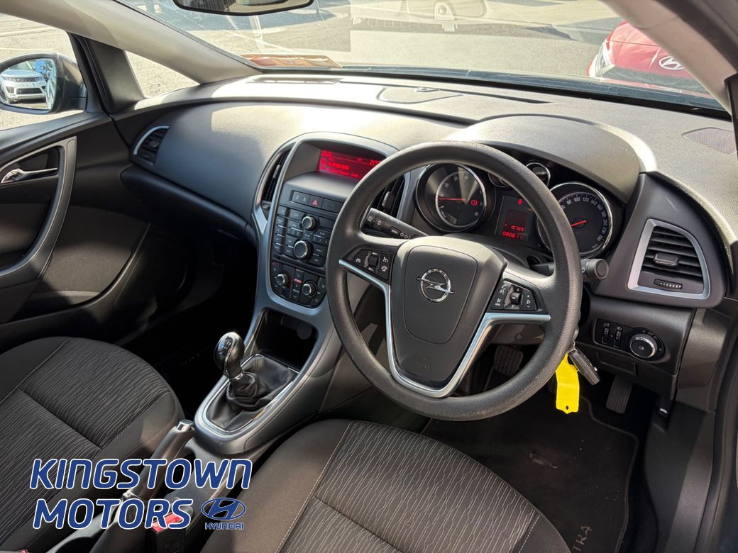 2013 Opel Astra