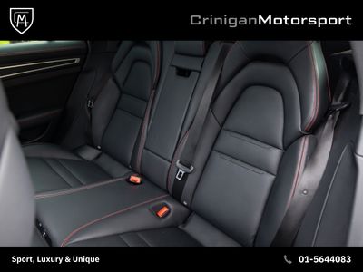 2022 Porsche Panamera