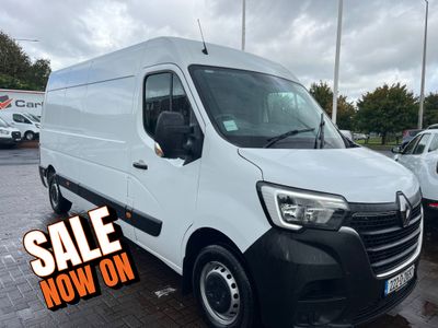 2022 Renault Master