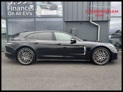 2022 Porsche Panamera