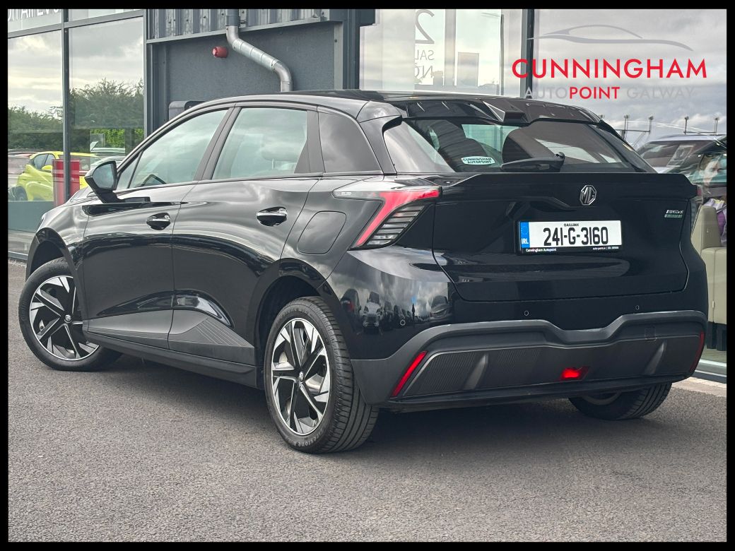 2024 MG 4