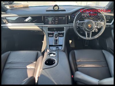2018 Porsche Panamera
