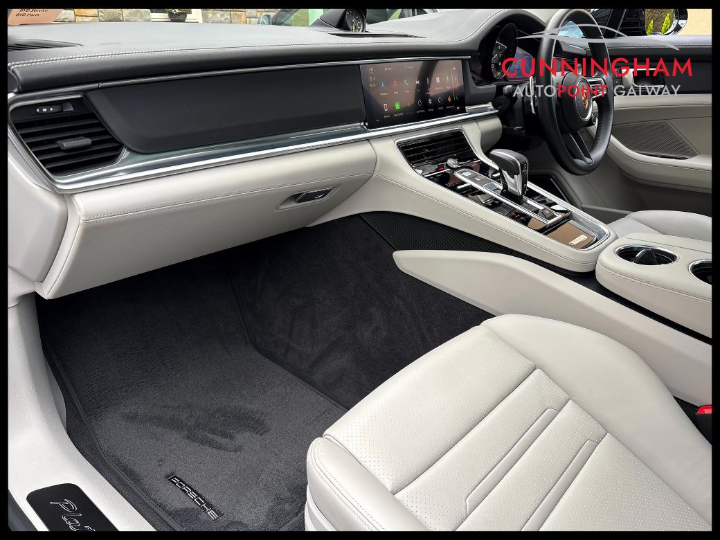 2023 Porsche Panamera