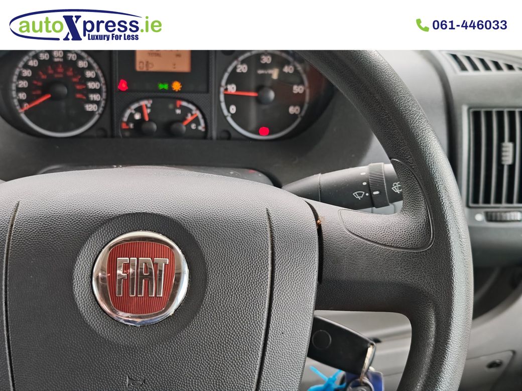 2009 Lunar Motorcaravan