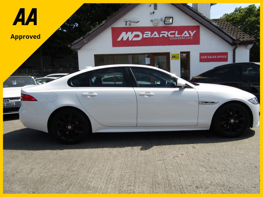 2017 Jaguar XF