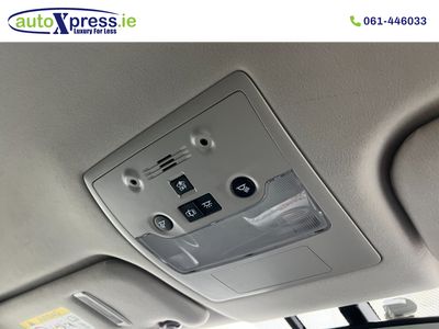 2015 Lexus IS 300h