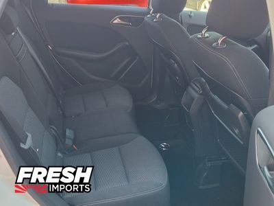 2013 Mercedes-Benz B 180